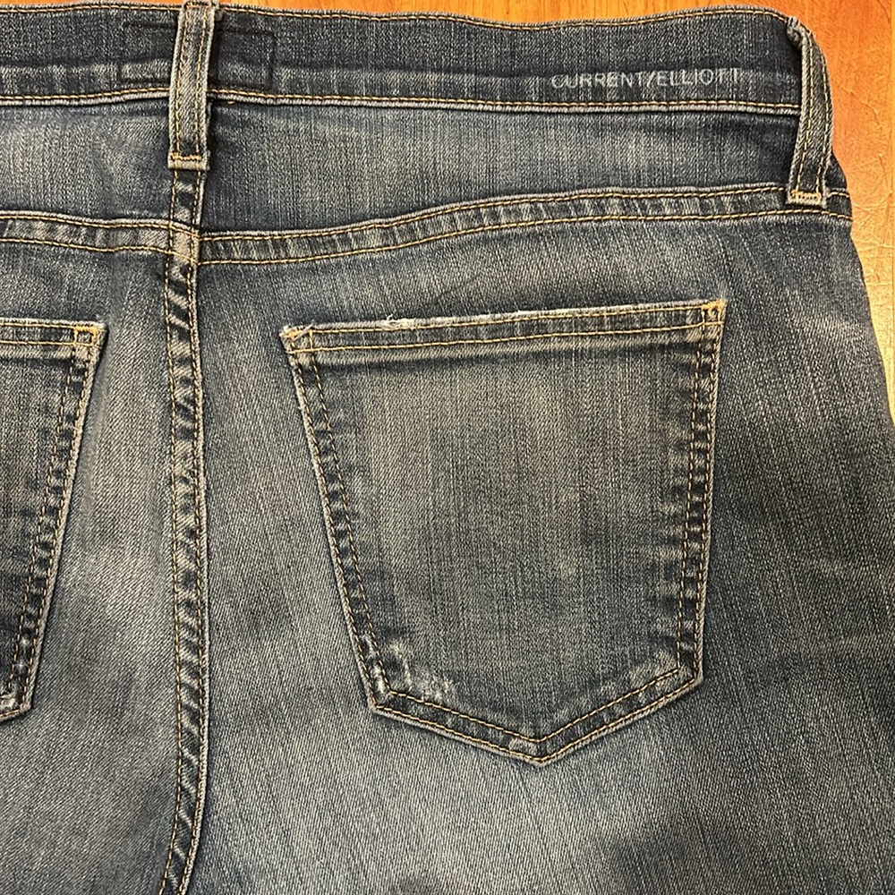 Current/Elliott - The Slim Boot Townie women’s jeans - 32 waist - Picture 3 of 10